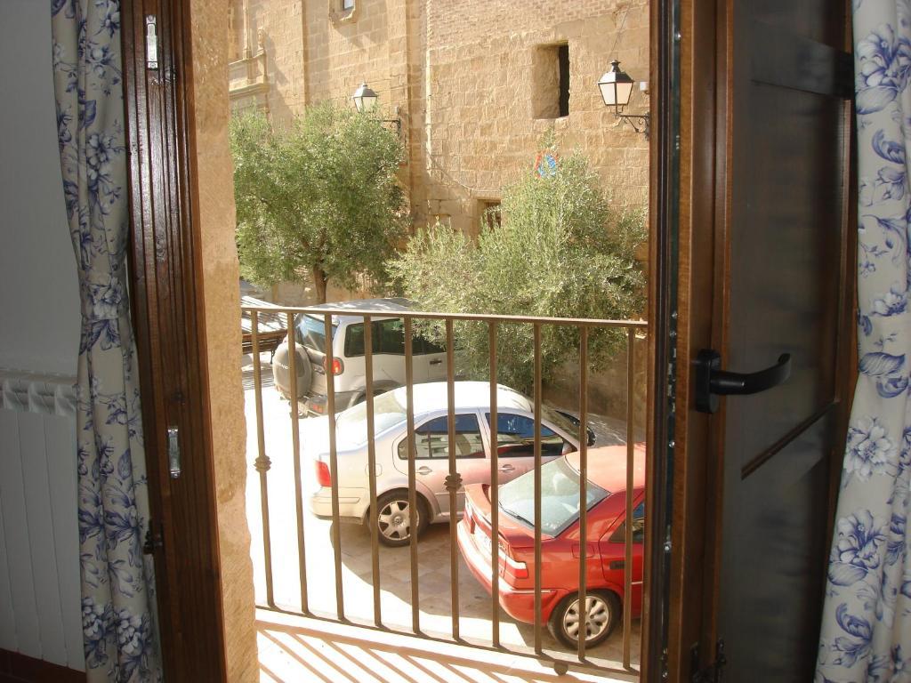 Casa Valles Adahuesca Rom bilde